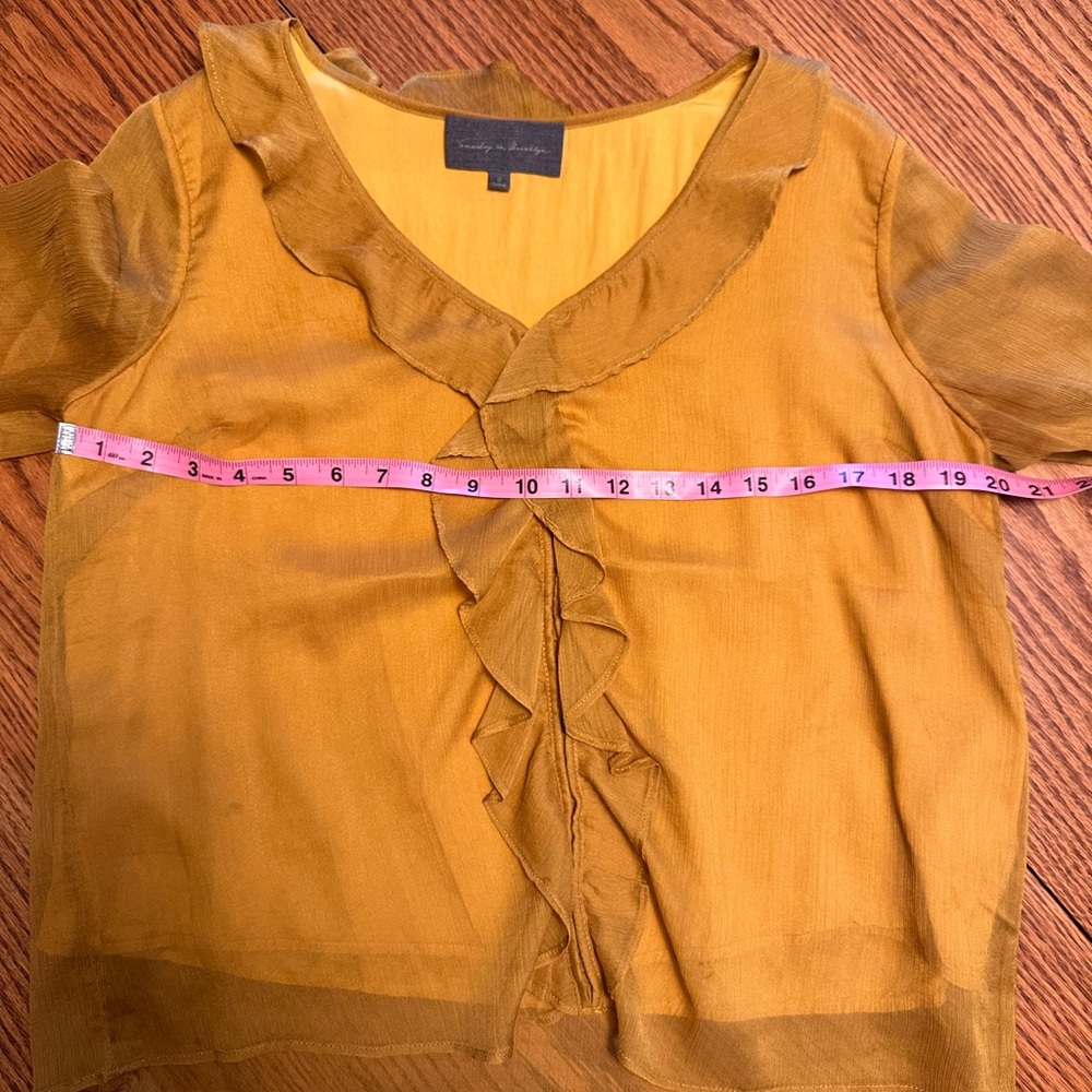 Anthropology Vintage Sunday In Brooklyn Ripple Crepe Blouse Size Small like New